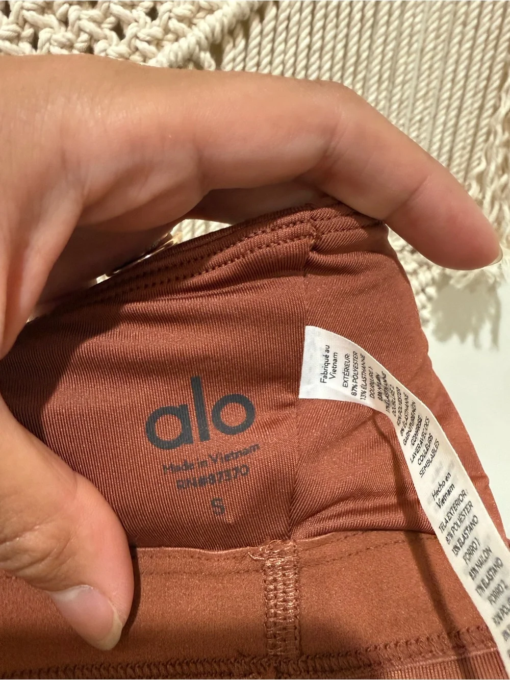 Alo yoga airbrush cinched bra tan size S retail
